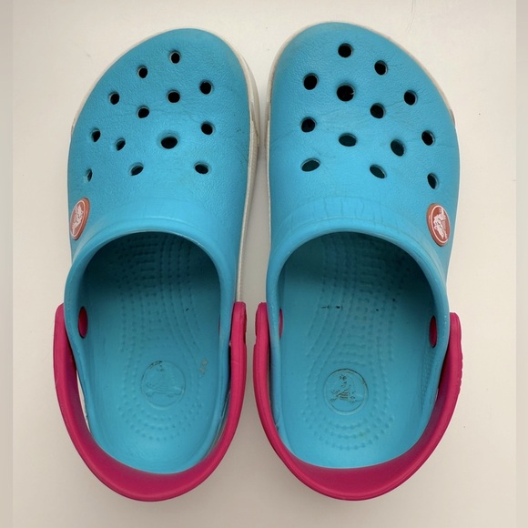 Kids Blue and Pink Crocs - Size 10/11 - Picture 4 of 7